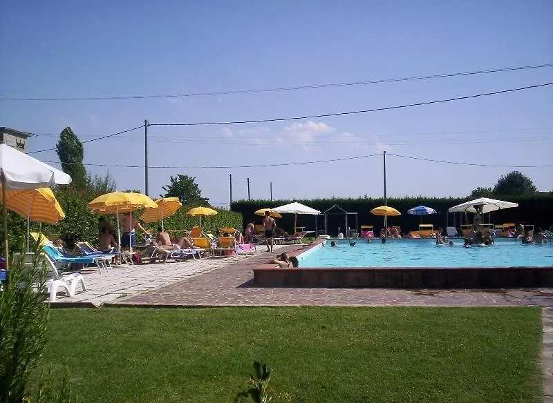 Farmstay Agriturismo La Mandriazza Del Gallo Iolanda di Savoia