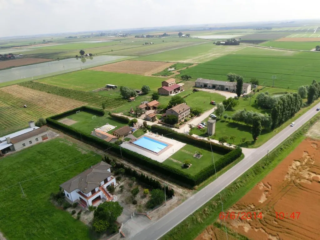 Farmstay Agriturismo La Mandriazza Del Gallo Iolanda di Savoia